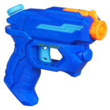 Super Soaker water gun