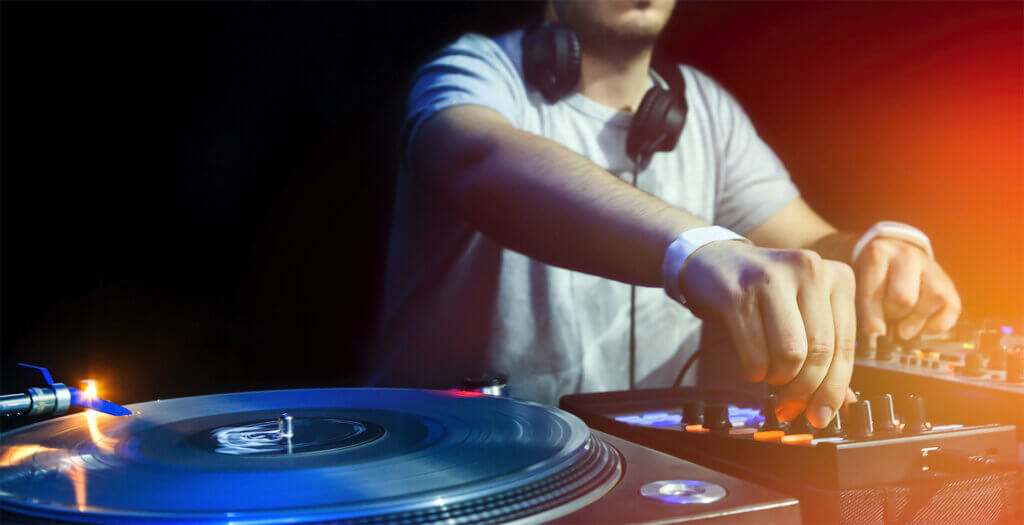 dj spinning wax